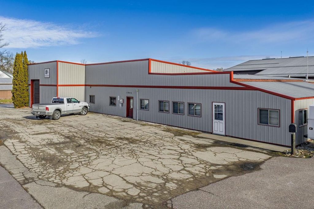 Photo of 1002 Academy STREET, Elroy, WI 53929 (MLS # 2015541)