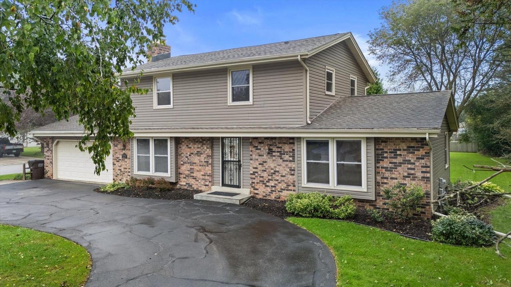 Photo of 5211 Charles STREET, Racine, WI 53402 (MLS # 1981301)