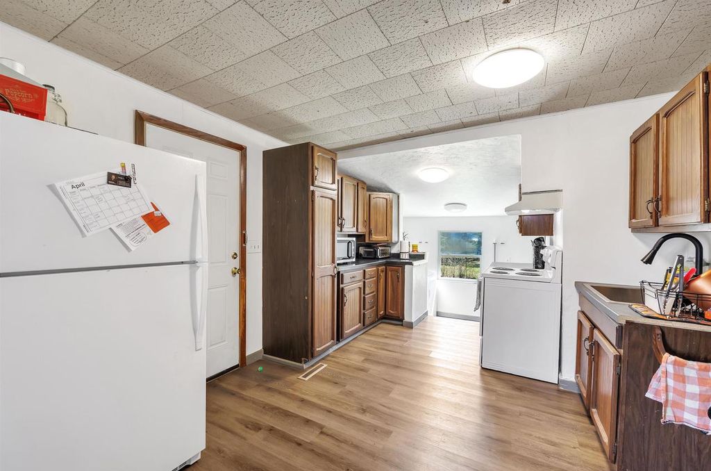 Photo of 130 Summit STREET, Pulaski, WI 54162 (MLS # 50324496)