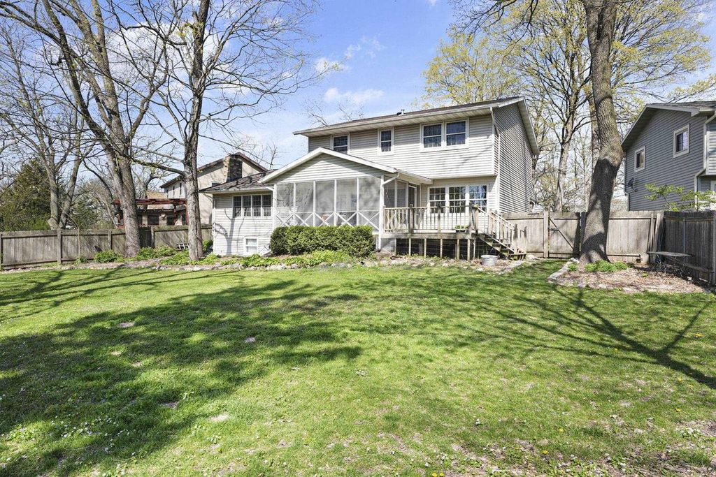 Photo of 1637 Deerwood DRIVE, Madison, WI 53716 (MLS # 2019997)