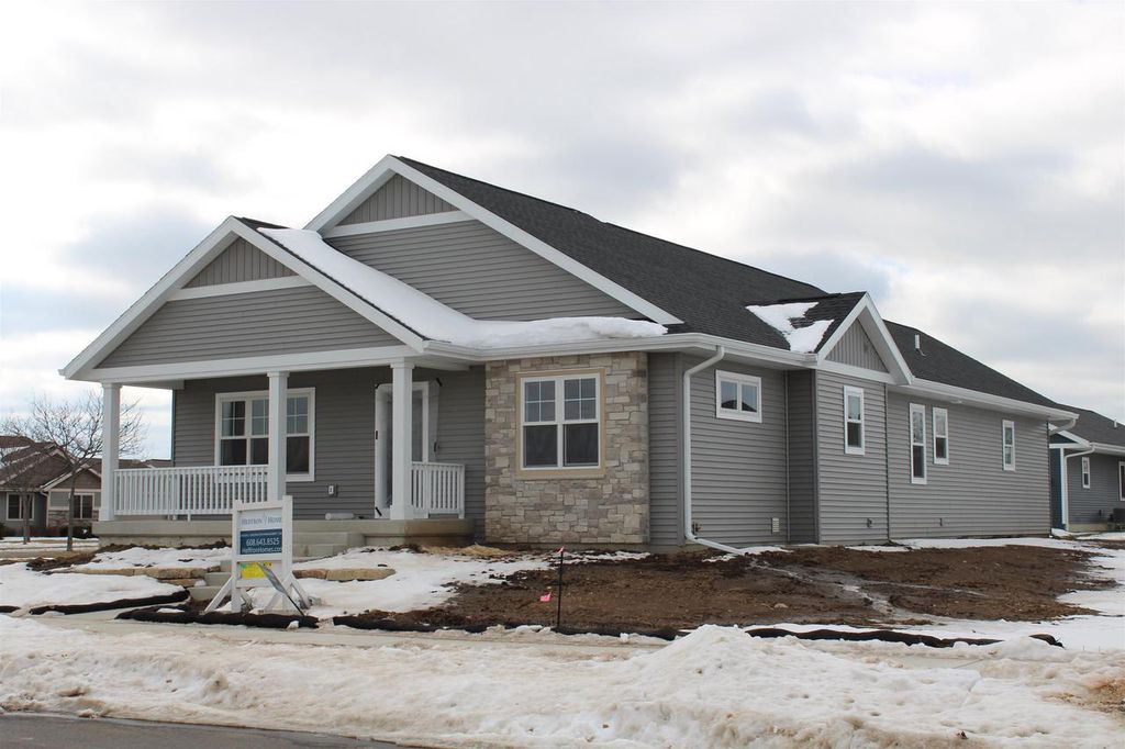 Photo of 1205 20th STREET, Prairie Du Sac, WI 53578 (MLS # 2016346)