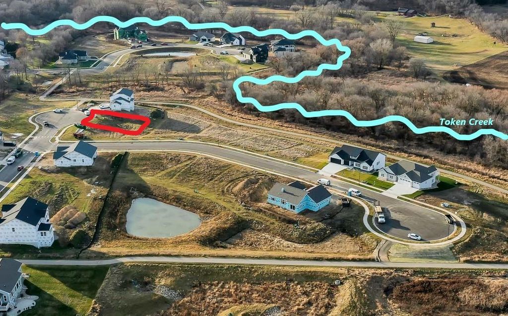 Photo of 2362 Lonnie COURT, Sun Prairie, WI 53590 (MLS # 2013934)