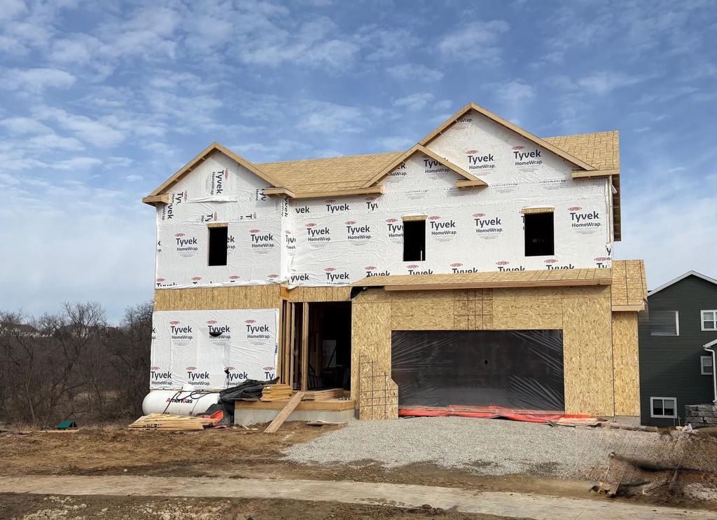 Photo of 2362 Lonnie COURT, Sun Prairie, WI 53590 (MLS # 2013934)