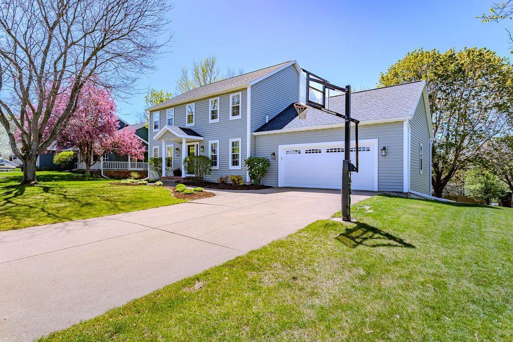 Photo of 4010 Pine Tree ROAD, Wausau, WI 54403 (MLS # 22602110)