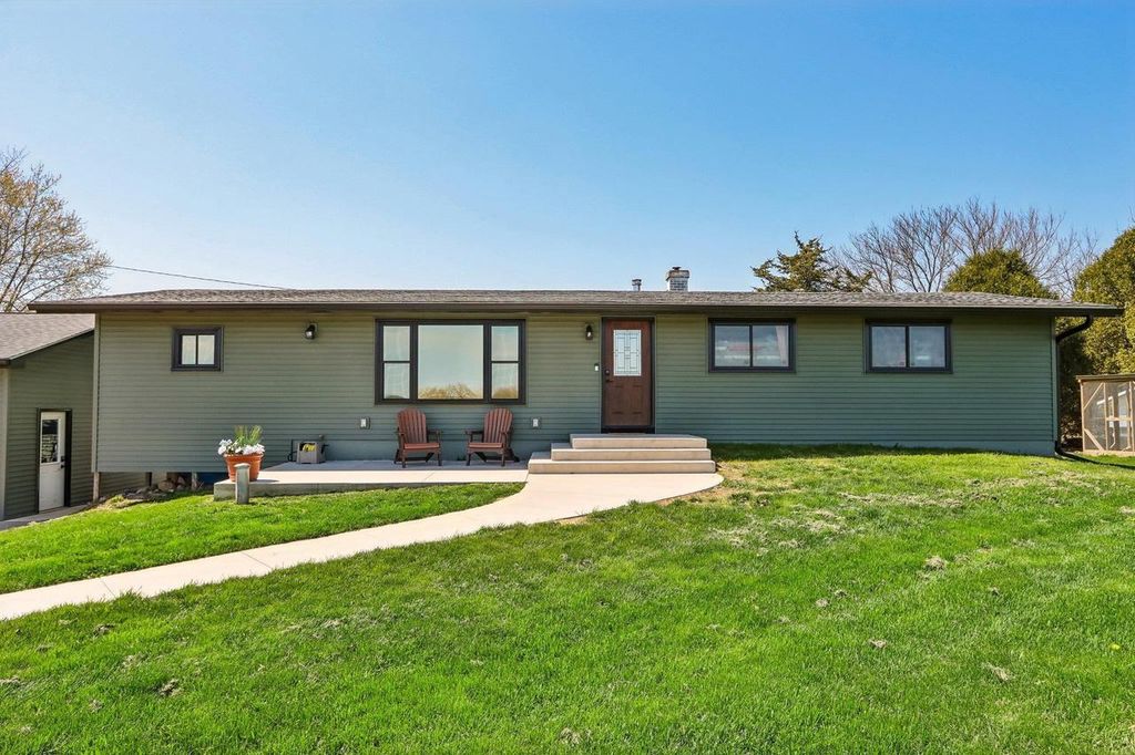 Photo of N6297 Christberg ROAD, Johnson Creek, WI 53038 (MLS # 2021432)