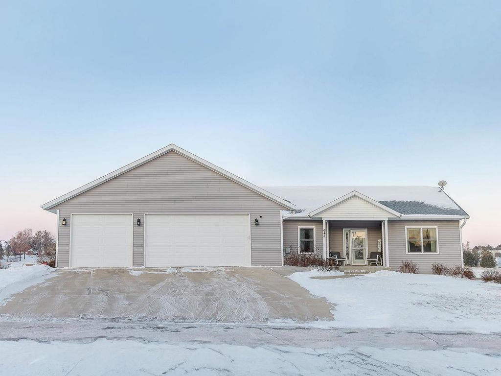 Photo of 645 Carlyle DRIVE, Belmont, WI 53510 (MLS # 2014748)