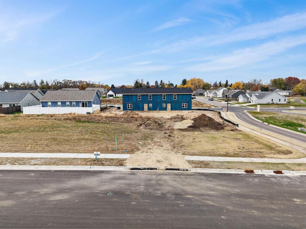 Photo of 318 Wild Rose WAY, Stoughton, WI 53589 (MLS # 2021017)