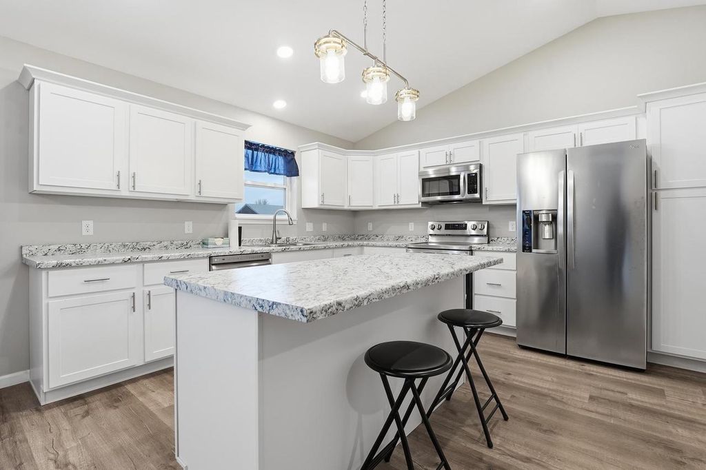 Photo of 2148 Cambridge COURT, Reedsburg, WI 53959 (MLS # 2013553)