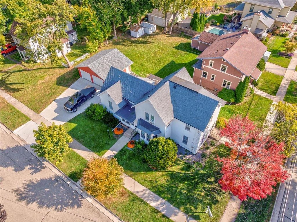 Photo of 105 N Harrison STREET, Stoughton, WI 53589 (MLS # 2016038)