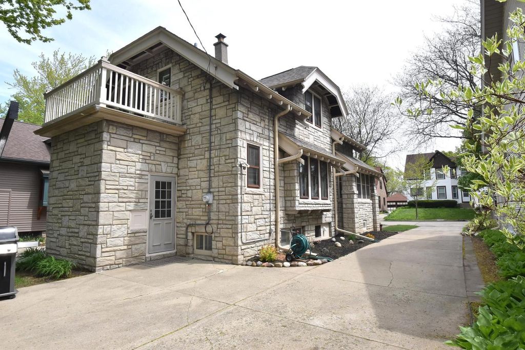 Photo of 2217 N 71st STREET, Wauwatosa, WI 53213 (MLS # 1961789)