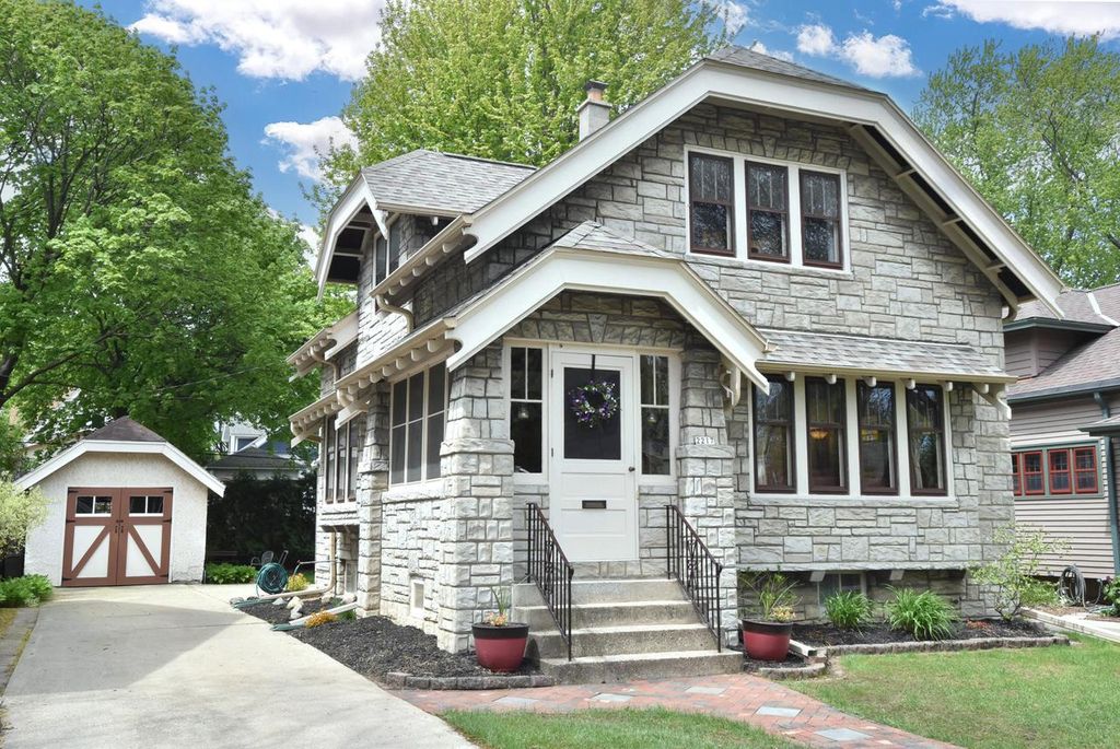 Photo of 2217 N 71st STREET, Wauwatosa, WI 53213 (MLS # 1961789)