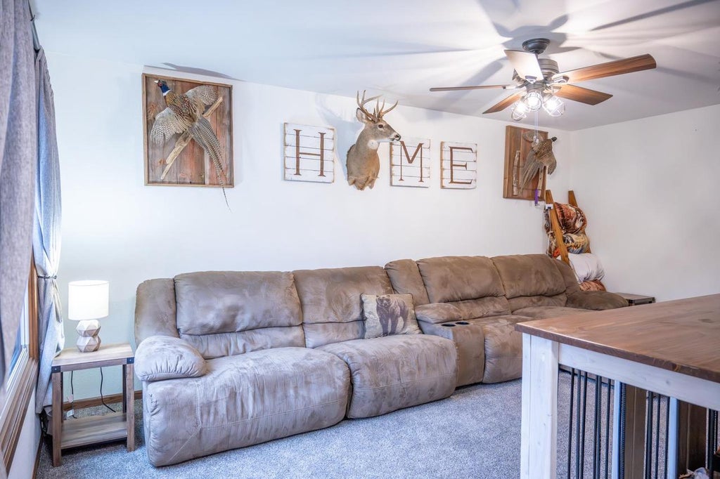 Photo of 120 Cheney AVENUE, Endeavor, WI 53930 (MLS # 2035339)