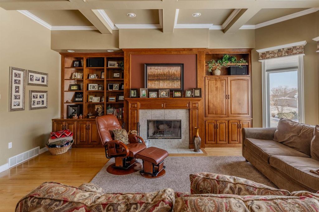 Photo of 4262 Bellhaven LANE, Oshkosh, WI 54904 (MLS # 50325403)