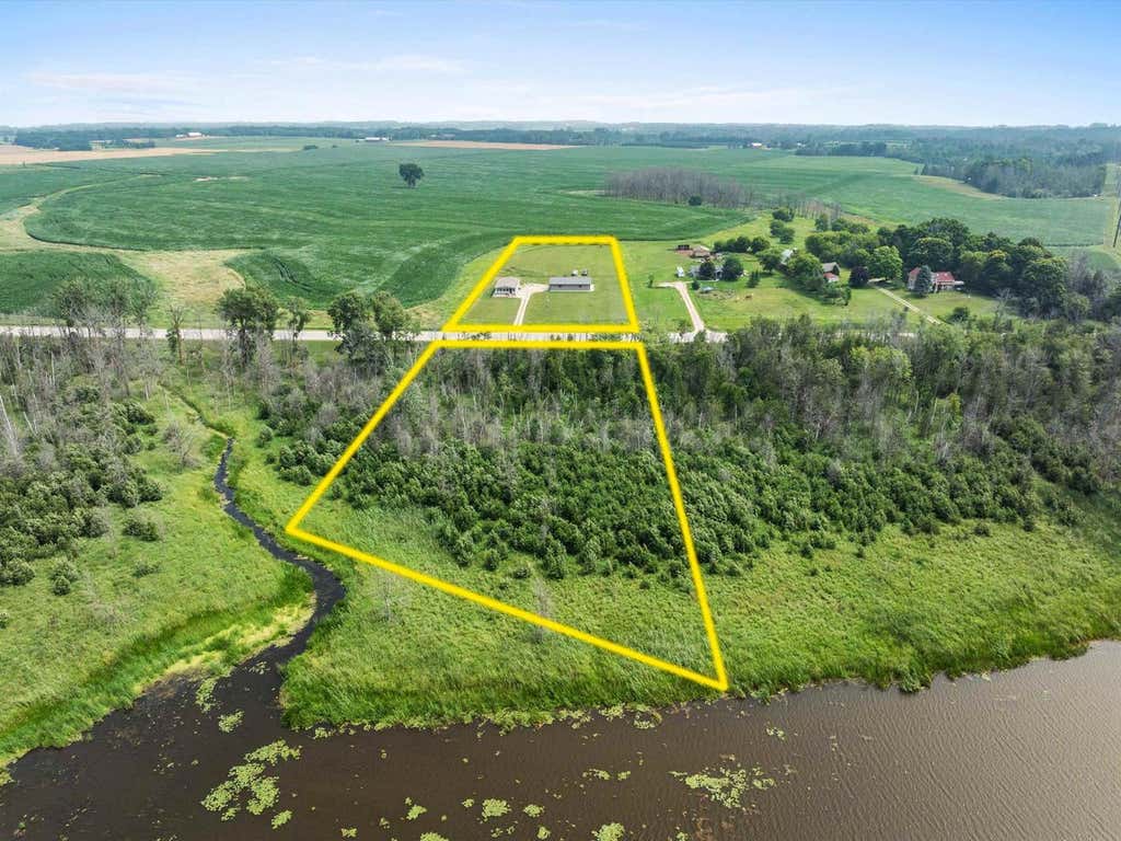 Photo of N8342 State Hwy 42, Algoma, WI 54201 (MLS # 50329762)
