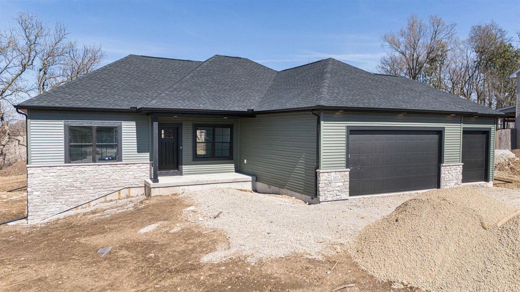 Photo of 2855 Deer Path COURT, Beloit, WI 53511 (MLS # 2012321)
