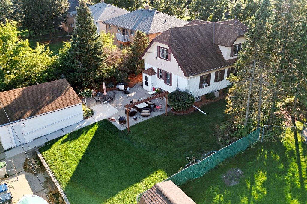 Photo of 3320 S 92nd STREET, Milwaukee, WI 53227 (MLS # 1943460)