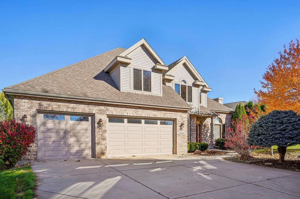 Photo of 1610 Monticello LANE, Waunakee, WI 53597 (MLS # 2011742)