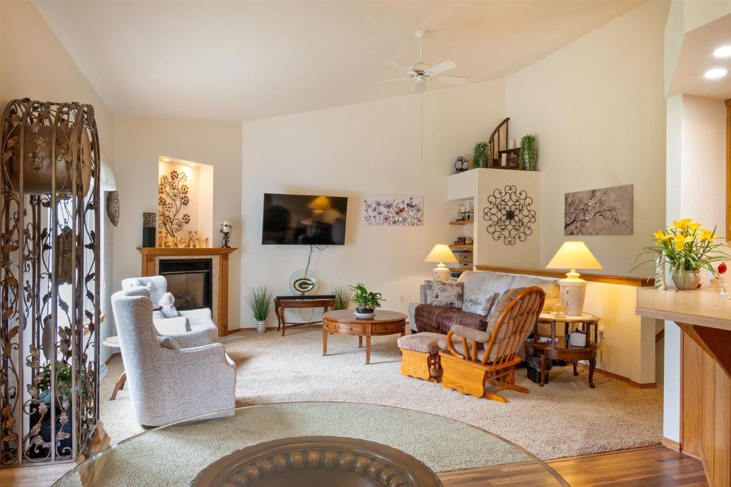 Photo of 1005 W Windtree DRIVE #60, Appleton, WI 54914 (MLS # 50325635)