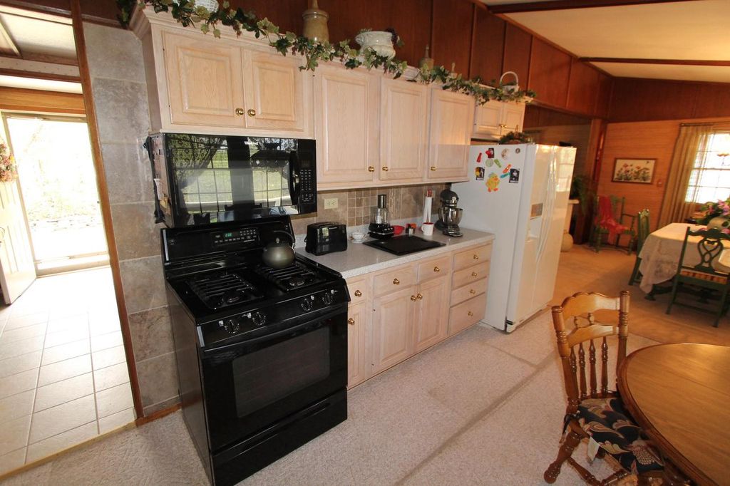 Photo of 308 Highridge ROAD, Burlington, WI 53105 (MLS # 1959461)