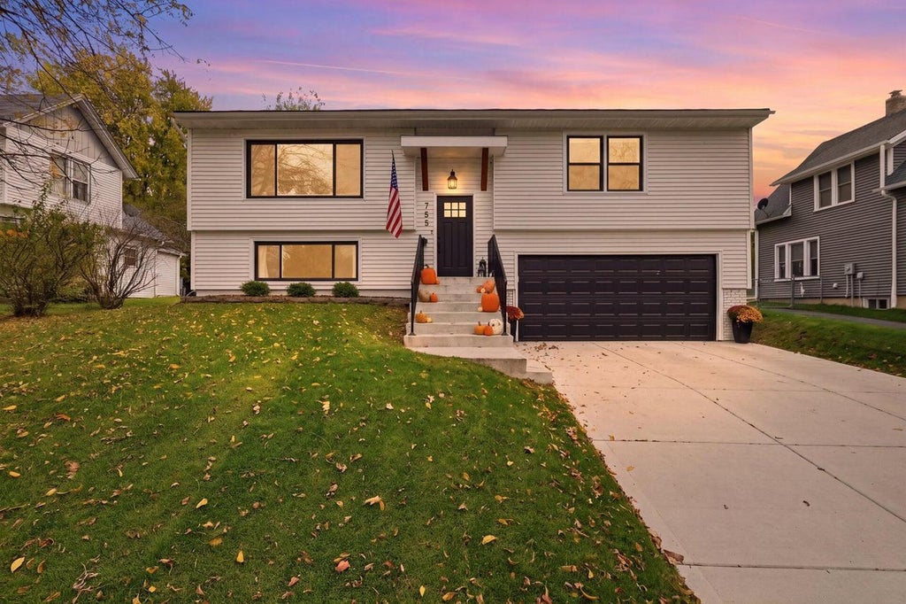 Photo of 755 Armour ROAD, Oconomowoc, WI 53066 (MLS # 1986633)