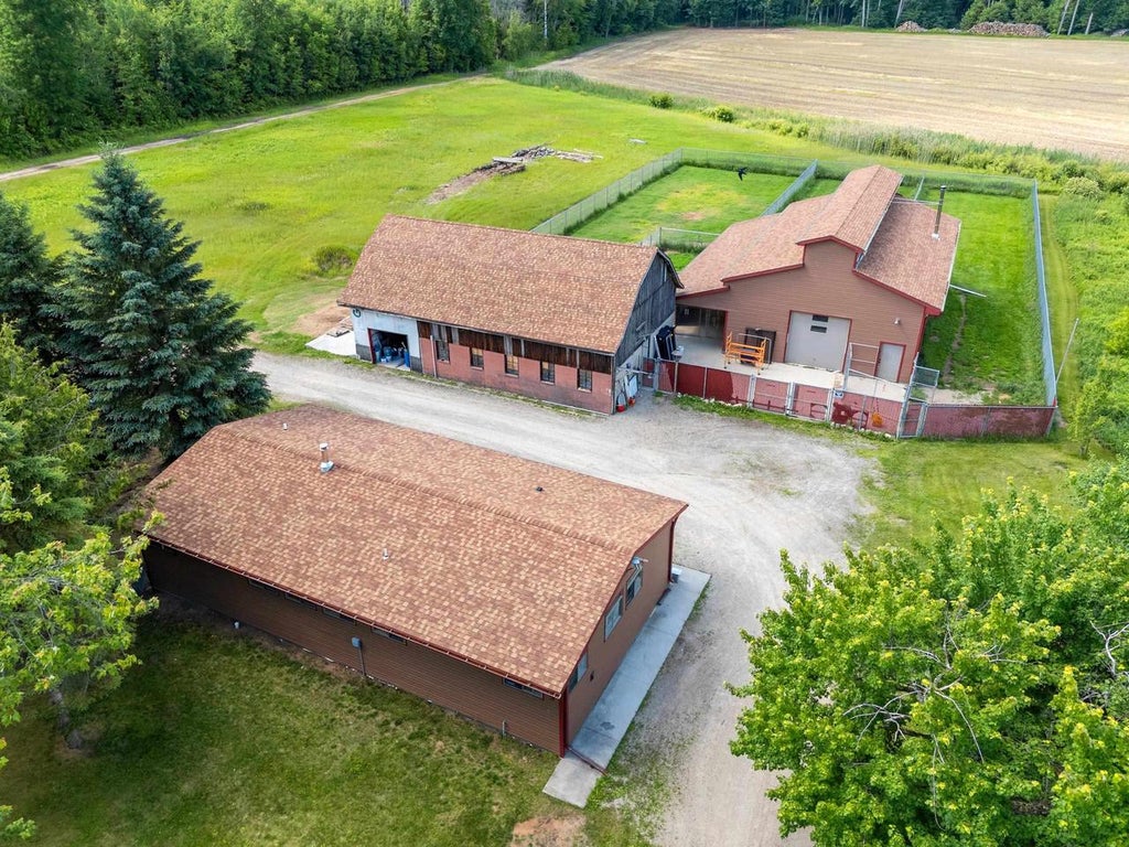 Photo of 7980 County Road E RD, Oconto Falls, WI 54154 (MLS # 50331368)