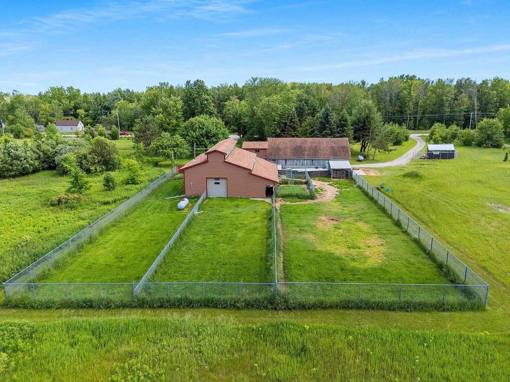 Photo of 7980 County Road E RD, Oconto Falls, WI 54154 (MLS # 50331368)