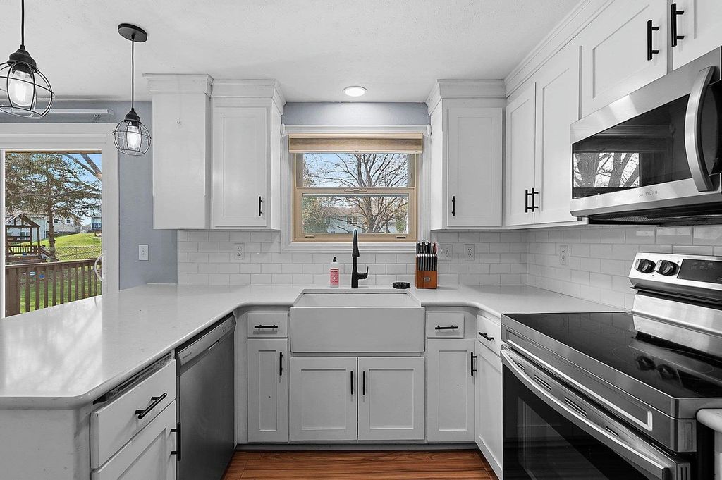 Photo of 3051 Holland ROAD, Green Bay, WI 54313 (MLS # 50324392)