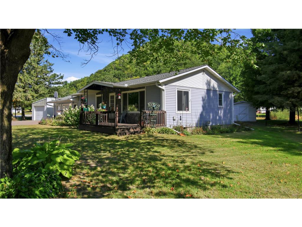 Photo of 1104 W Winter AVENUE, Elmwood, WI 54740 (MLS # 7136453)