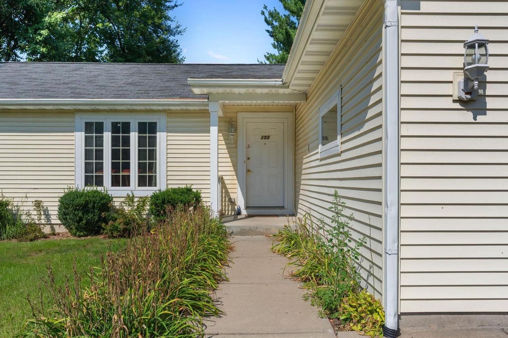 Photo of 155 Arbor DRIVE, Wisconsin Dells, WI 53965 (MLS # 2032337)