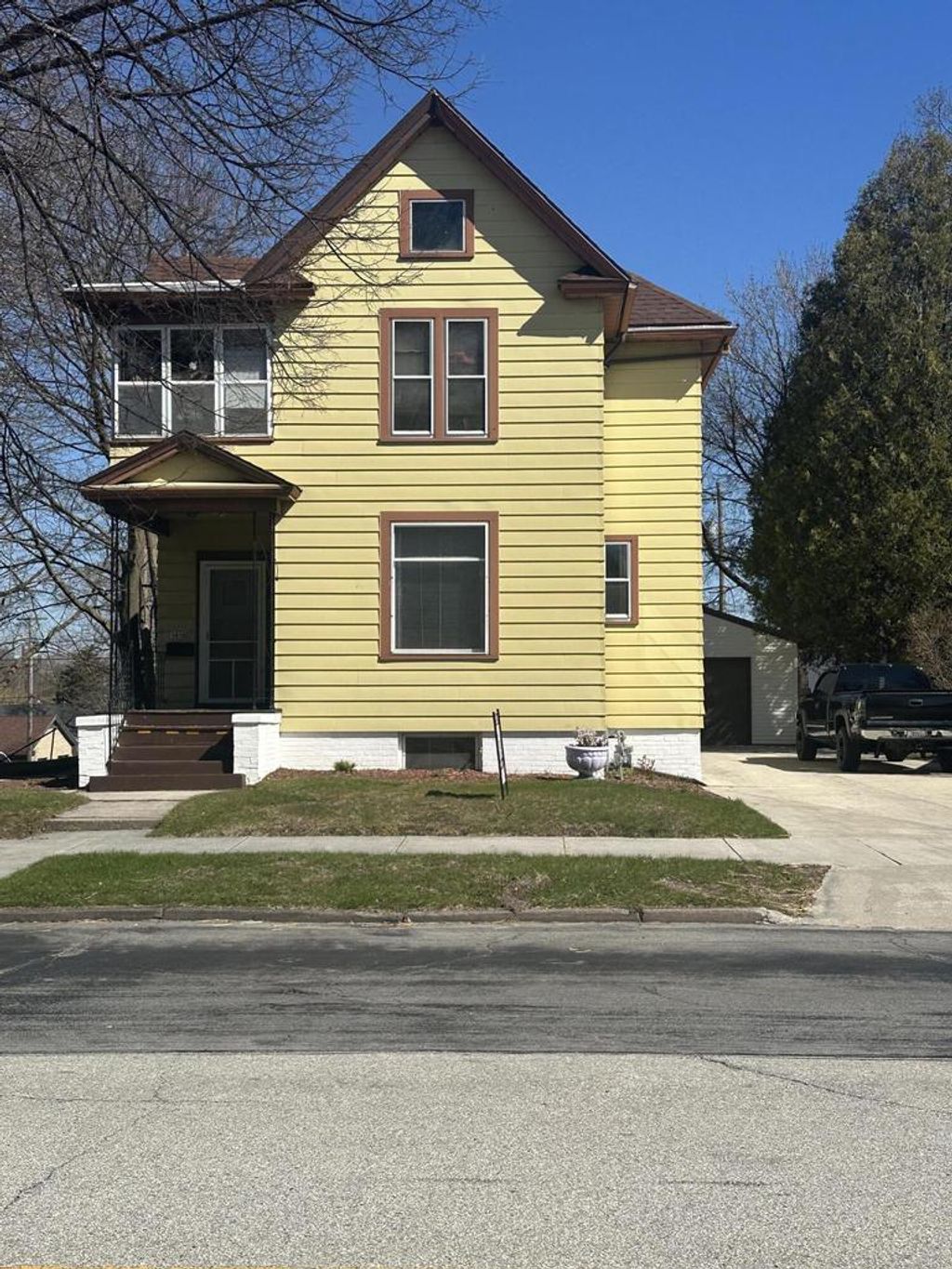 Photo of 1416 Pennsylvania AVENUE, Sheboygan, WI 53081 (MLS # 1958715)