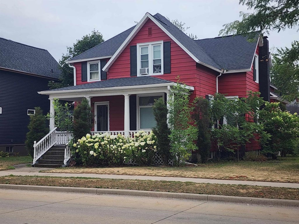 Photo of 2721 Hall AVENUE, Marinette, WI 54143 (MLS # 50329809)