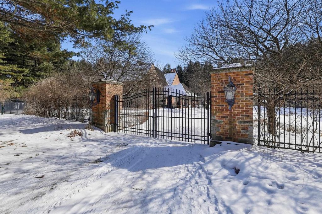 Photo of 145683 Flint Creek CIRCLE, Wausau, WI 54401 (MLS # 22600777)