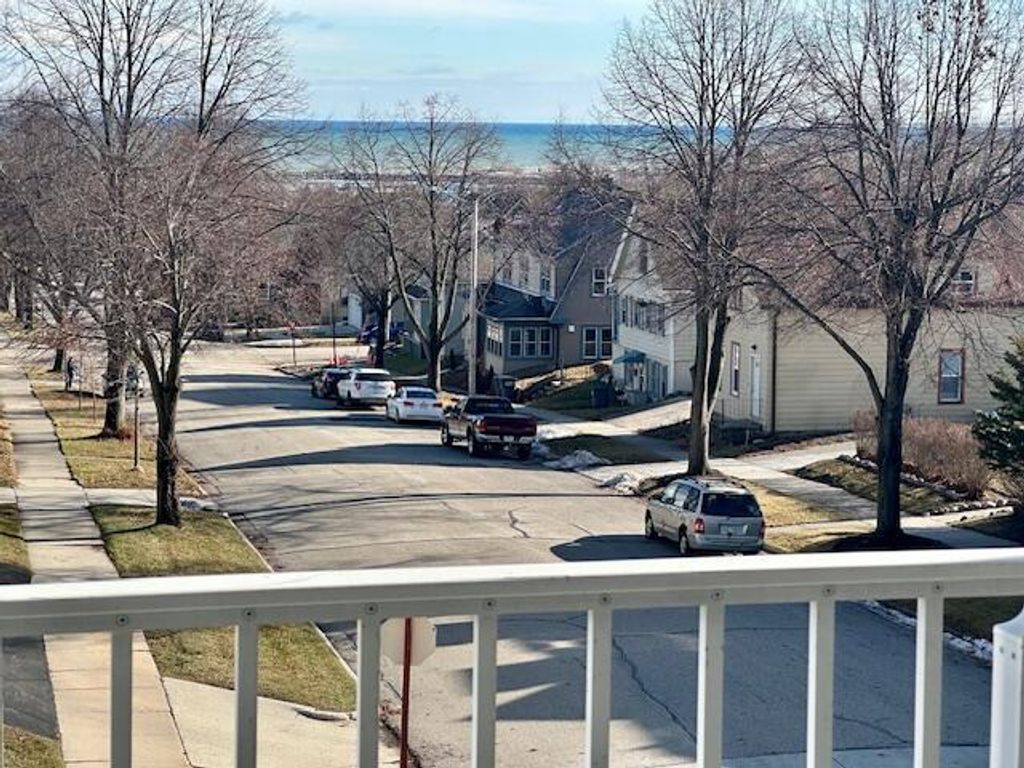 Photo of 832 N 6th STREET #321, Sheboygan, WI 53081 (MLS # 1940348)