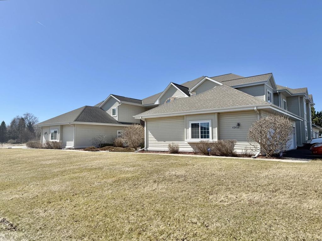 Photo of 434 Betzer ROAD #B, Delavan, WI 53115 (MLS # 1953379)