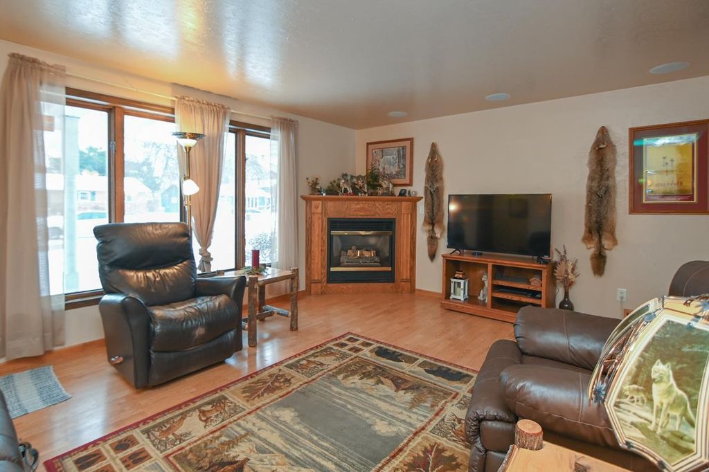 Photo of 1403 Emir STREET, Green Bay, WI 54313 (MLS # 50319486)