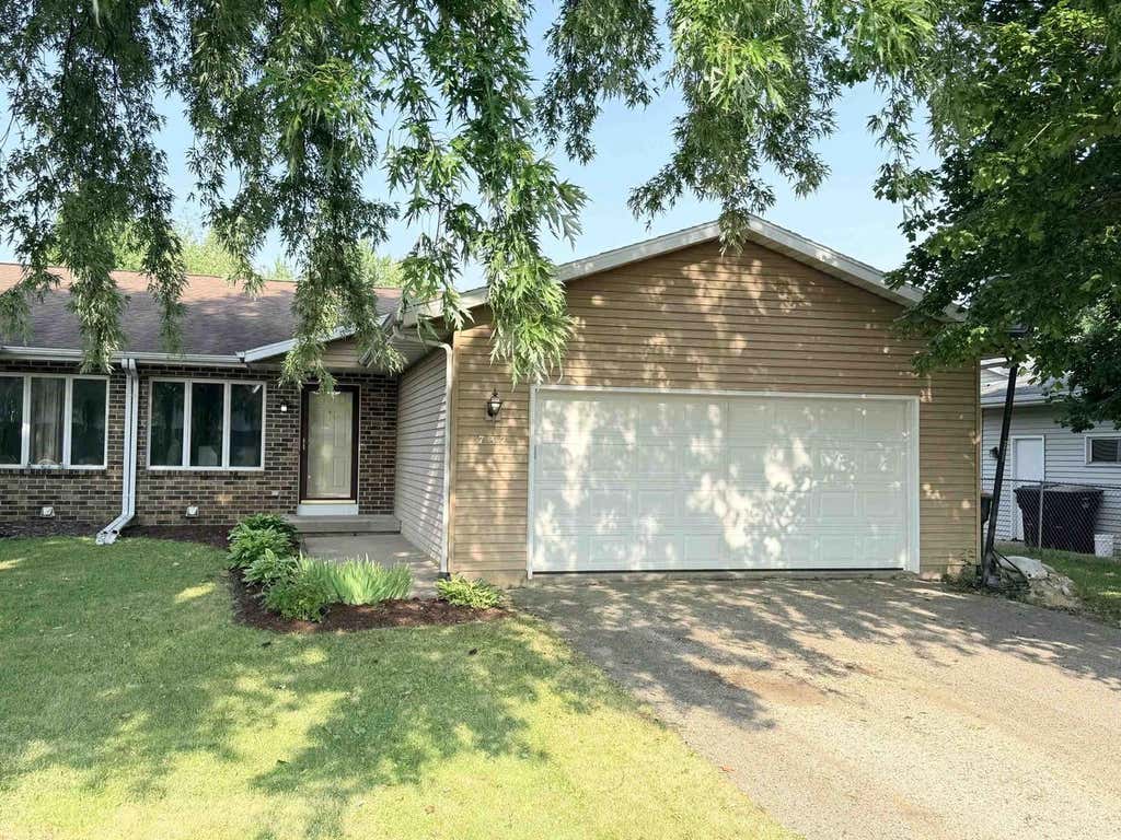 Photo of 732 S Main STREET, Deforest, WI 53532 (MLS # 2029645)