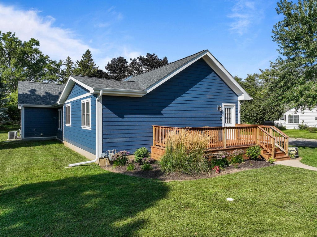 Photo of 1119 Wheeler STREET, Lake Geneva, WI 53147 (MLS # 1979438)