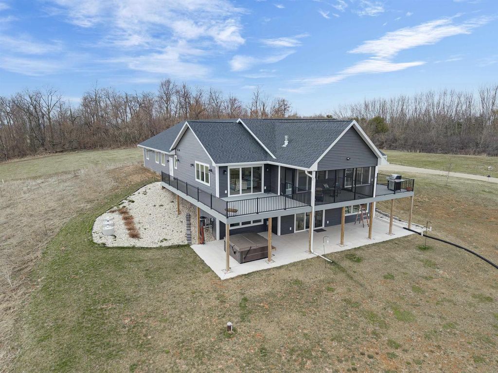 Photo of 4823 Rushford AVENUE, Omro, WI 54963 (MLS # 50323702)