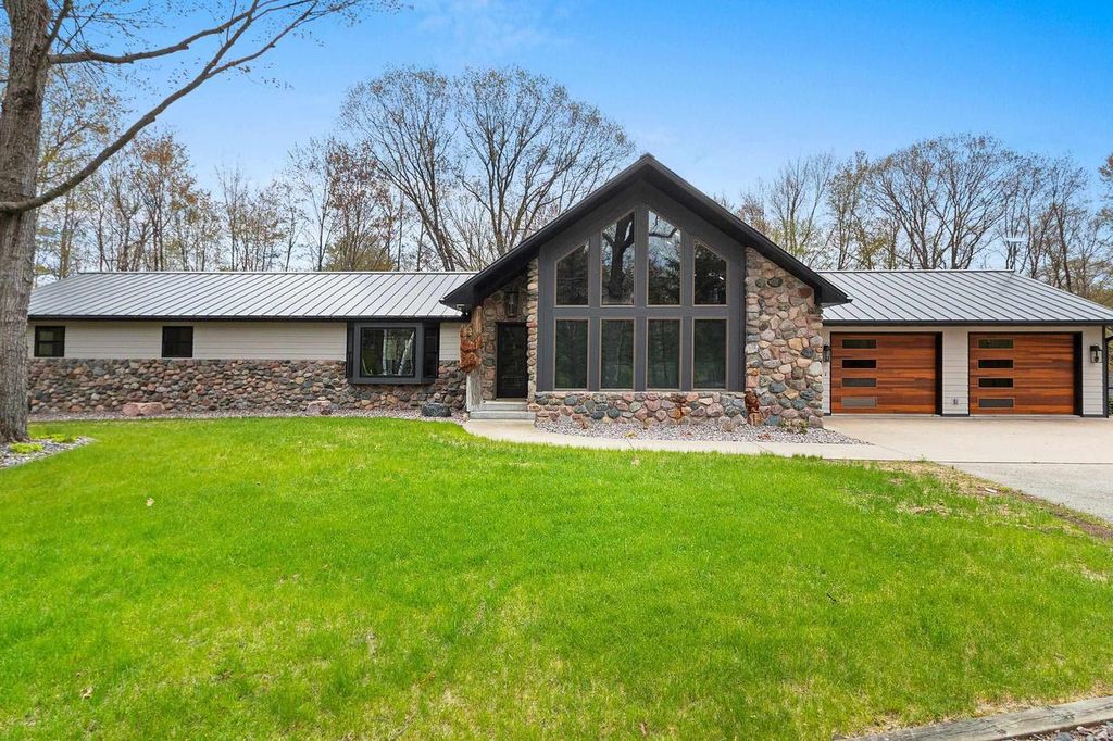 Photo of W14145 County Rd C, Athelstane, WI 54104 (MLS # 50325937)
