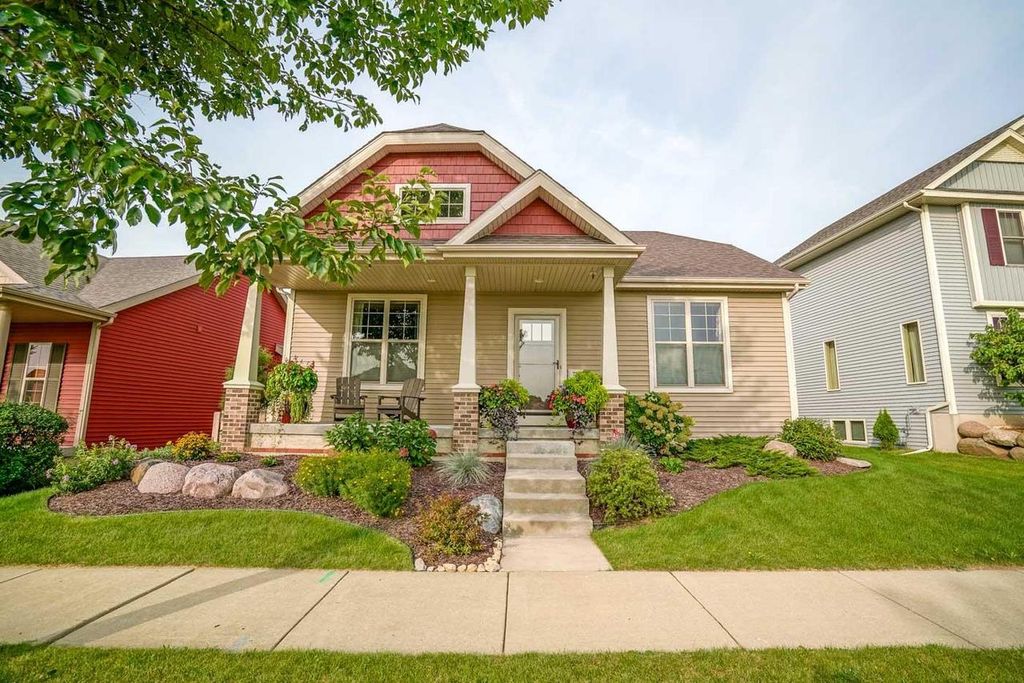 Photo of 722 Color Peak ROAD, Verona, WI 53593 (MLS # 2018677)