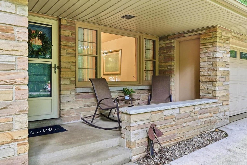 Photo of 4954 S 79th STREET, Milwaukee, WI 53220 (MLS # 1978714)