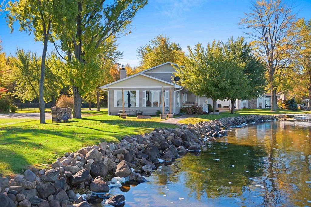 Photo of W4874 Swan Acre DRIVE, Cecil, WI 54111 (MLS # 50316533)