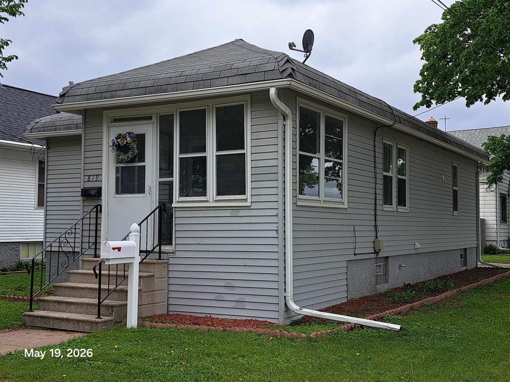 Photo of 819 Harrison STREET, Green Bay, WI 54303 (MLS # 50325836)