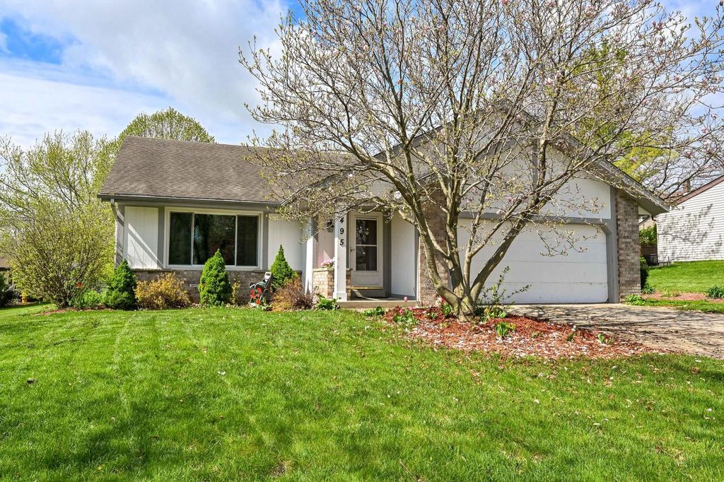 Photo of 495 E Marquette AVENUE, Oak Creek, WI 53154 (MLS # 1960608)