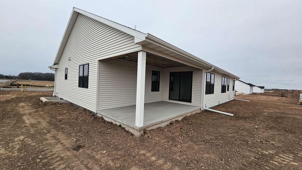 Photo of N9208 Homestead LANE, Appleton, WI 54915 (MLS # 50321696)