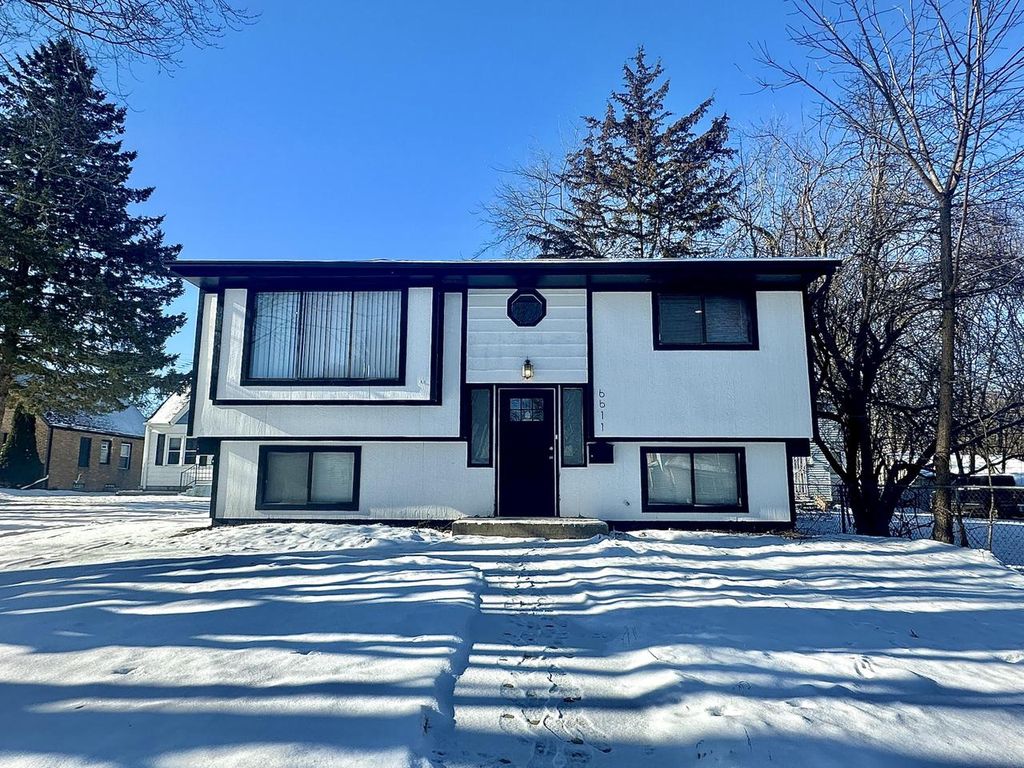 Photo of 6611 N 52nd STREET, Milwaukee, WI 53223 (MLS # 1946214)