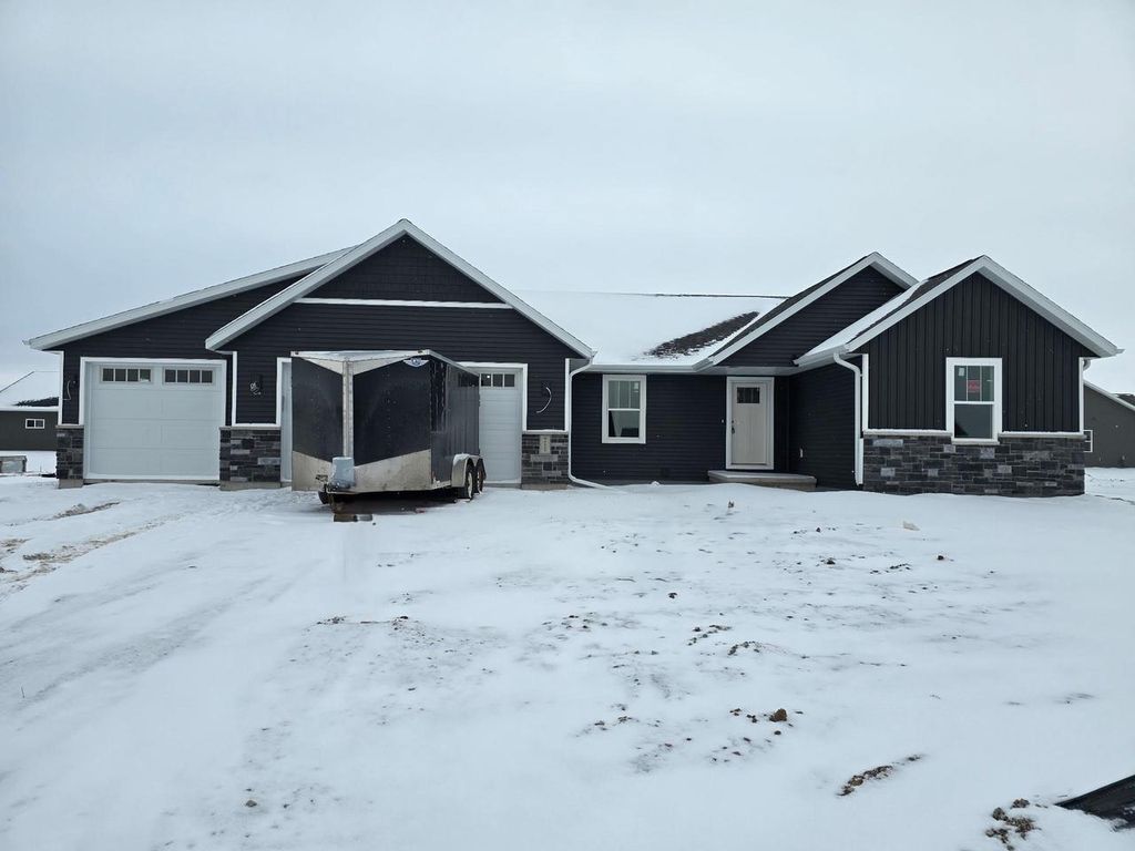 Photo of W5609 Tonys WAY, Appleton, WI 54915 (MLS # 50320171)