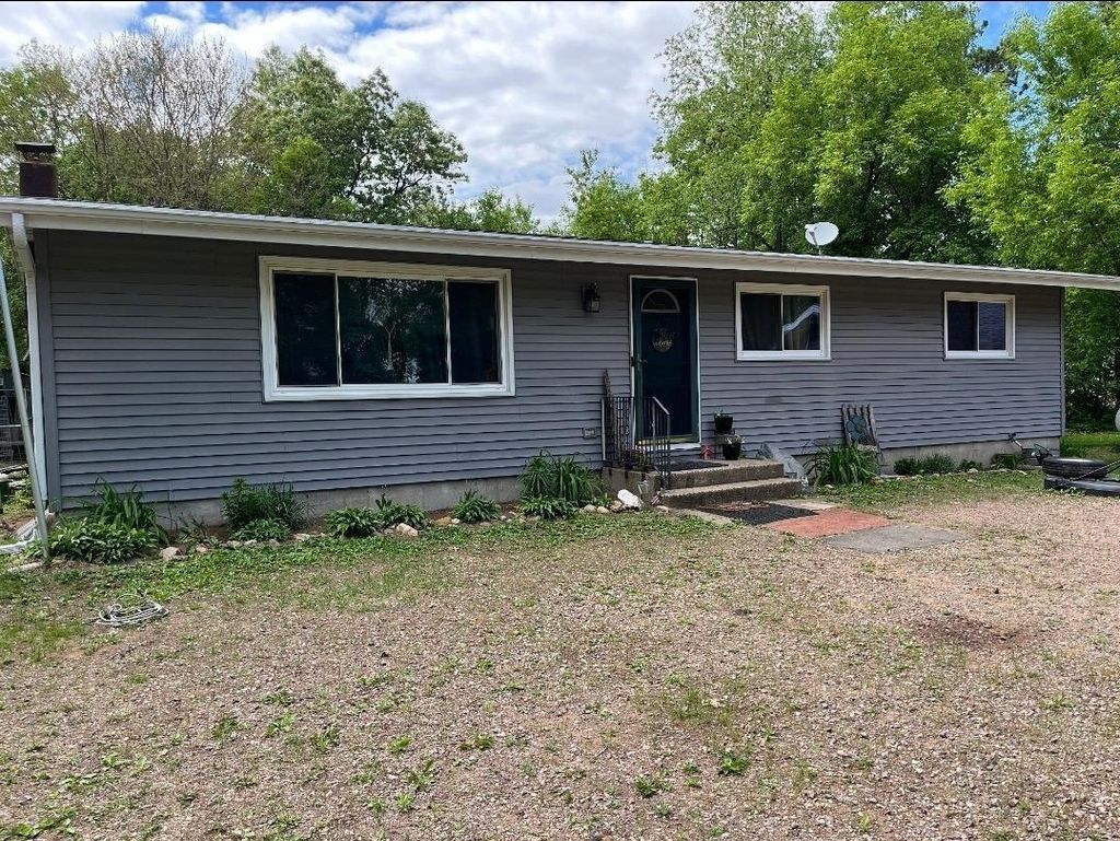 Photo of N3379 County Road V, Hancock, WI 54943 (MLS # 50322832)