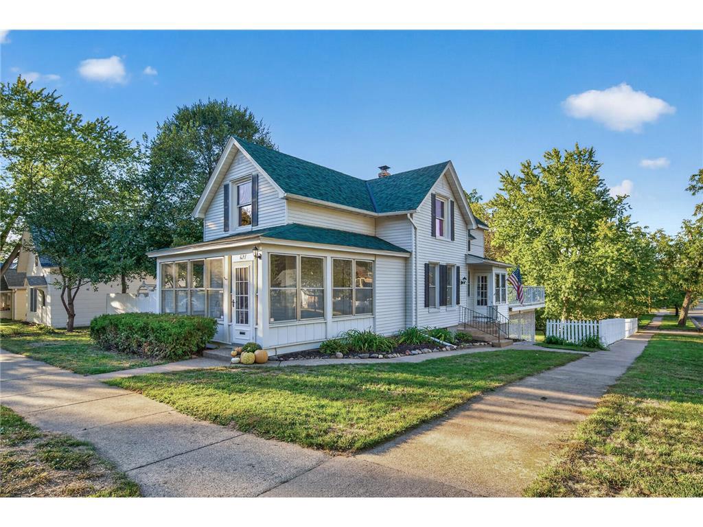 Photo of 627 Locust STREET, Hudson, WI 54016 (MLS # 7146381)