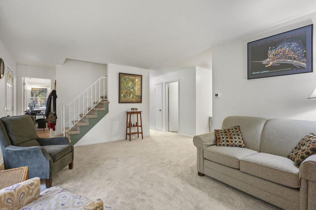 Photo of 4707 Winnequah ROAD, Monona, WI 53716 (MLS # 2018641)